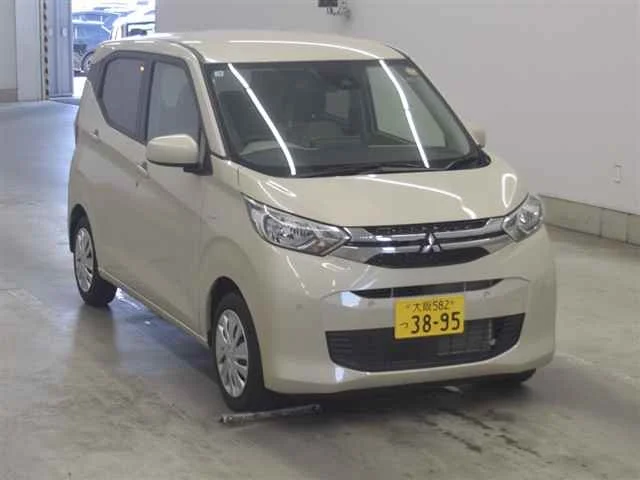Mitsubishi eK Wagon B33W 2025